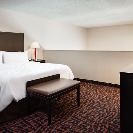 Holiday Inn Wichita East I-35 By Ihg Exteriér fotografie