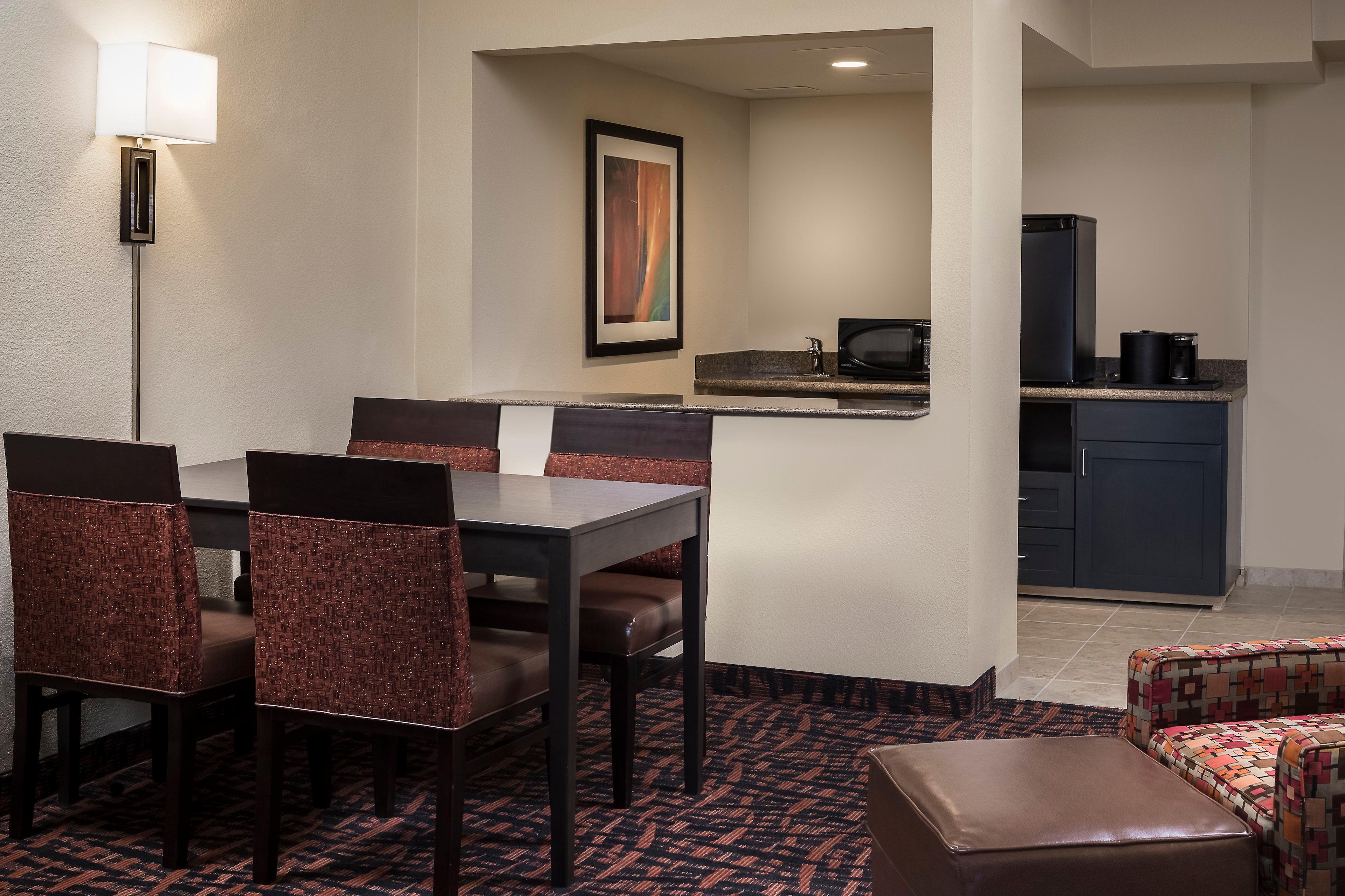 Holiday Inn Wichita East I-35 By Ihg Exteriér fotografie