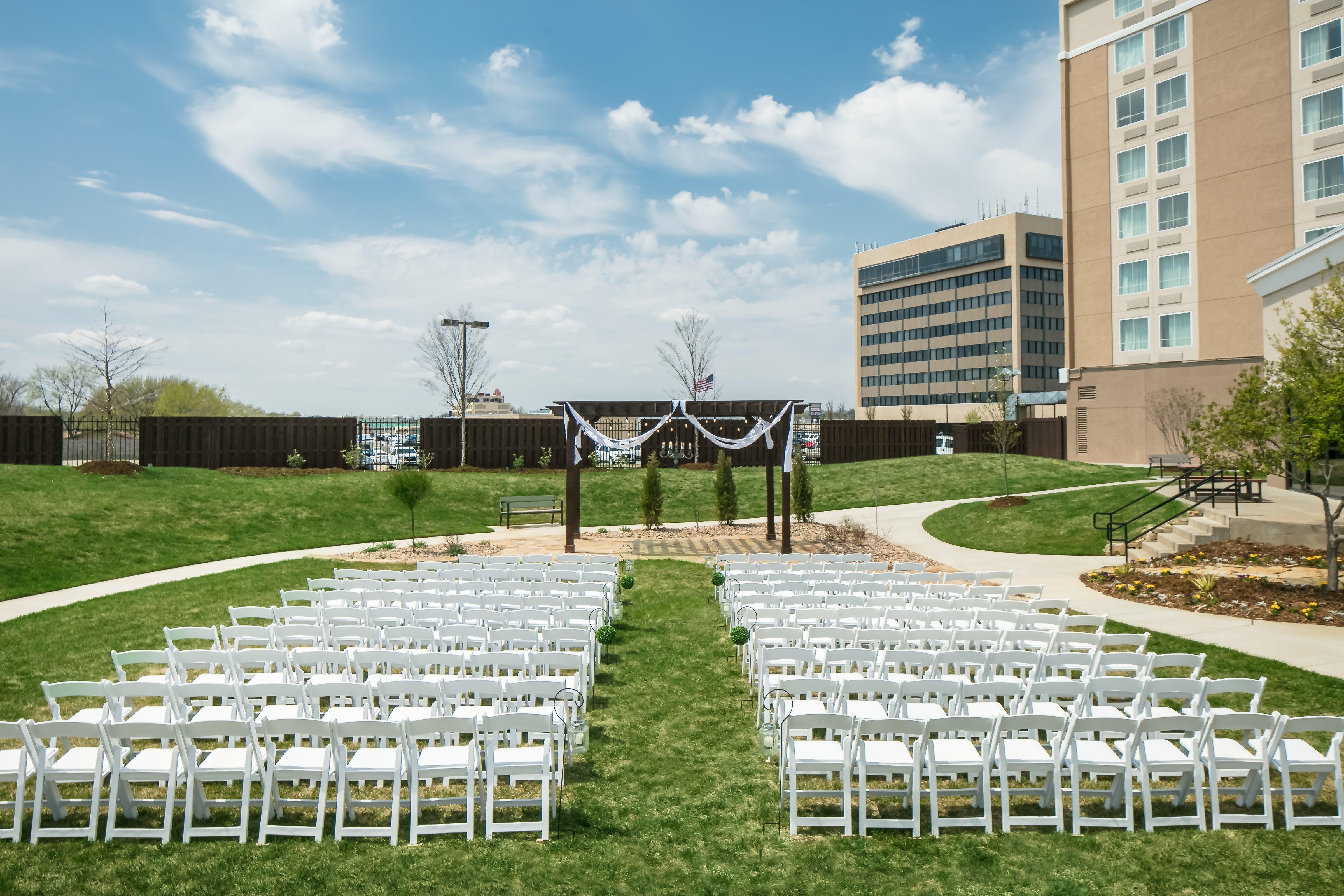 Holiday Inn Wichita East I-35 By Ihg Exteriér fotografie